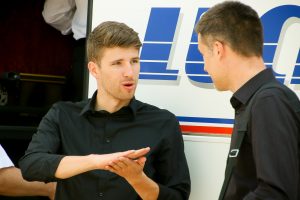 ... und wenn man die Hände reibt...