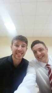 ...gerade Zähne geputzt.